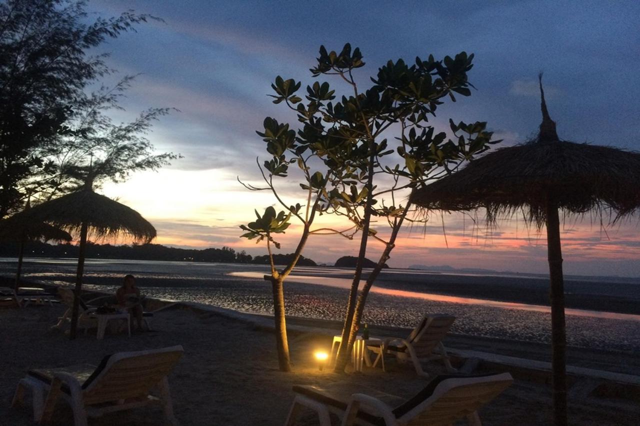 OYO 1033 Saladan​ Beach​ Resort Ko Lanta Exterior foto