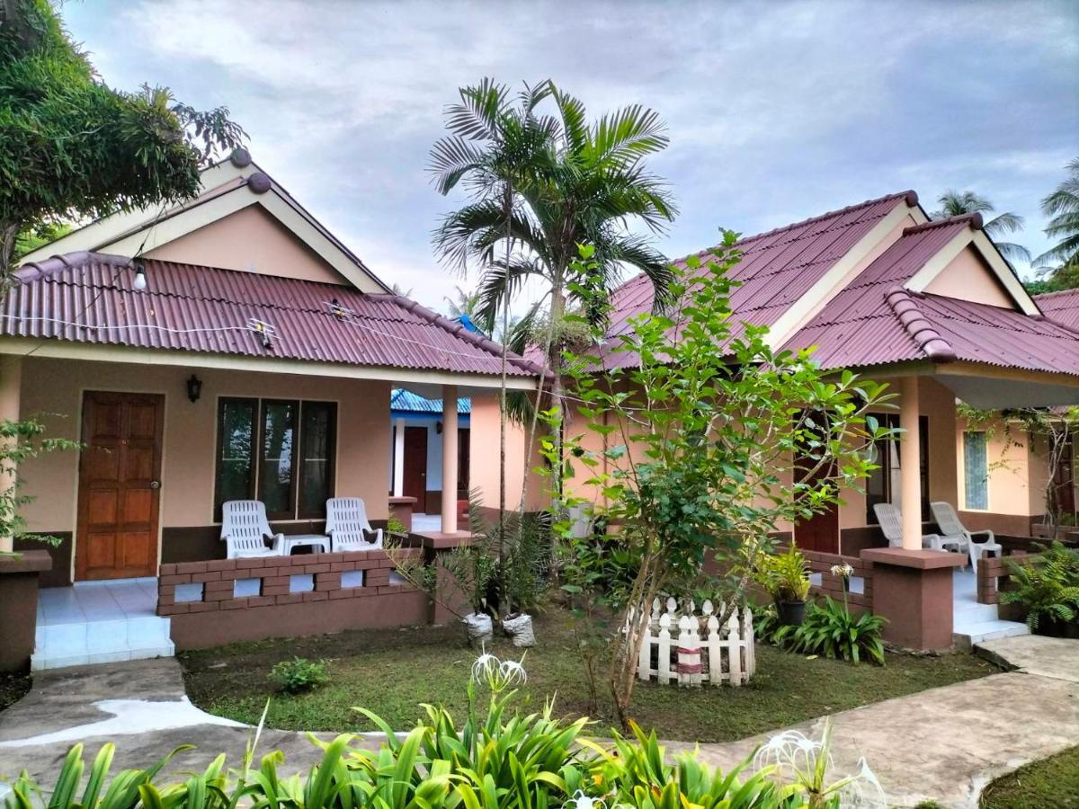 OYO 1033 Saladan​ Beach​ Resort Ko Lanta Exterior foto