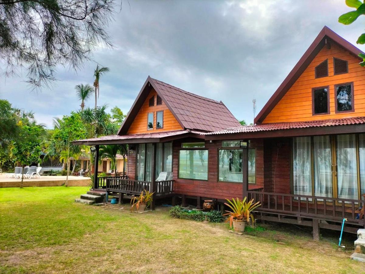 OYO 1033 Saladan​ Beach​ Resort Ko Lanta Exterior foto