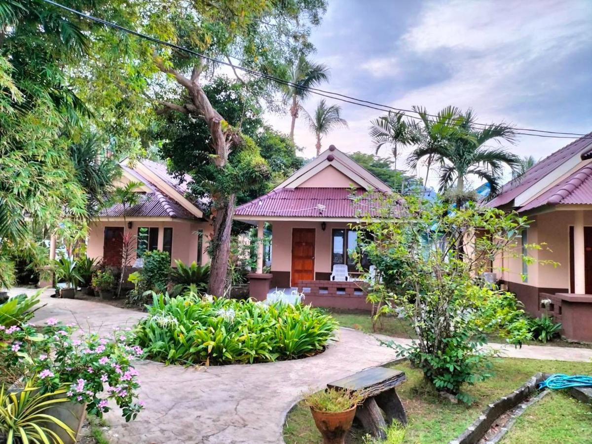 OYO 1033 Saladan​ Beach​ Resort Ko Lanta Exterior foto