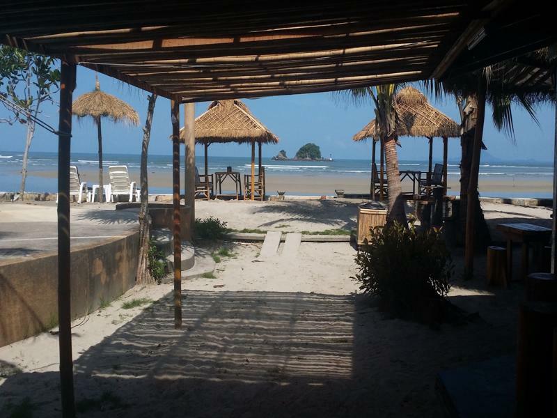 OYO 1033 Saladan​ Beach​ Resort Ko Lanta Exterior foto